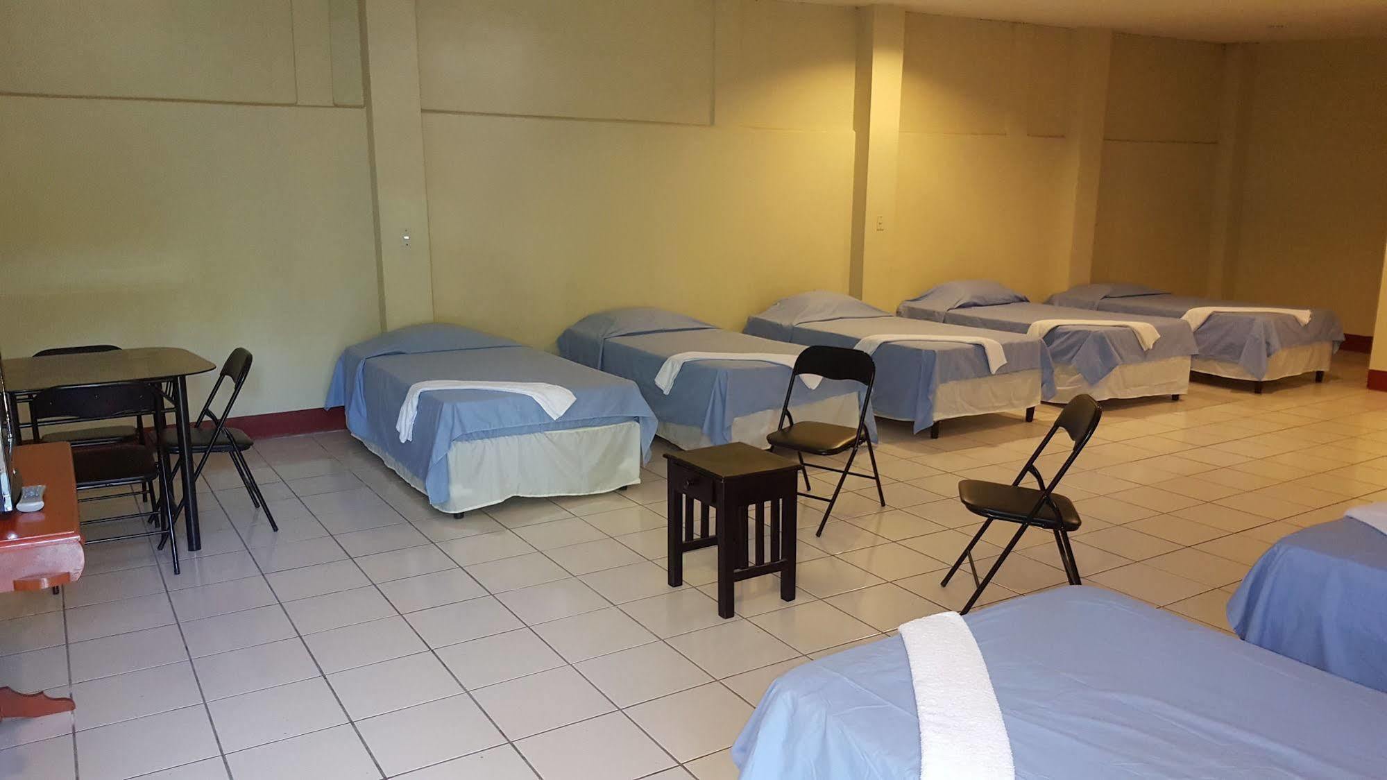 Hotel La Arboleda Managua Esterno foto