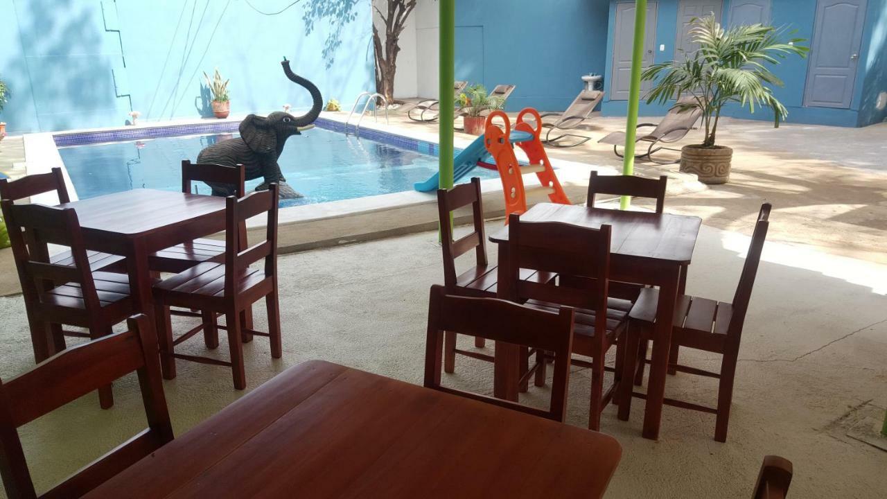 Hotel La Arboleda Managua Esterno foto