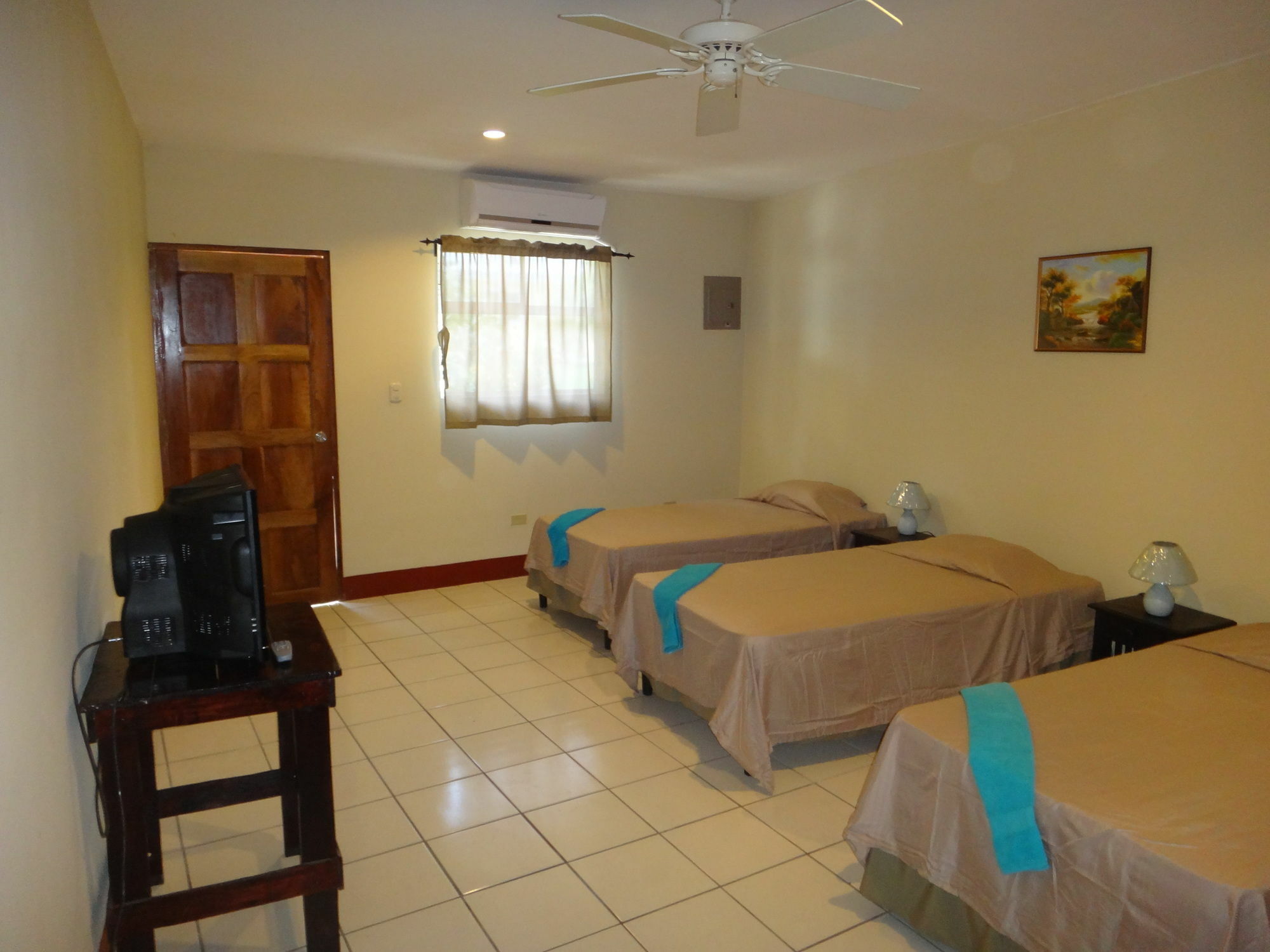 Hotel La Arboleda Managua Esterno foto